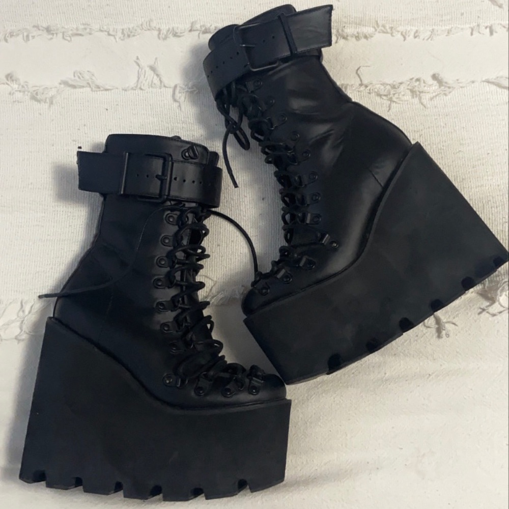 Traitor Boots // Current Mood by Dolls Kill